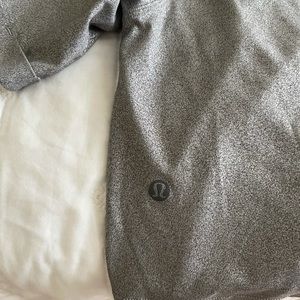 Silver To The Beat Tee - Cropped Lululemon Shirt